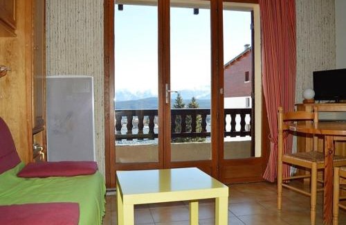 Les Angles Apartment | Appartement T2 au Calme avec Balcon, Centre de la Station, Parking Inclus - FR-1-593-41