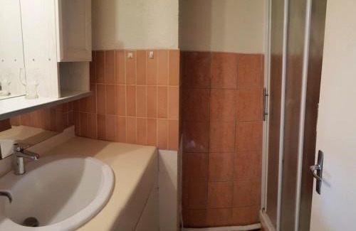 Argeles Plage Apartment | Appartement T2 avec piscine et parking à 300m de la plage - FR-1-388-56