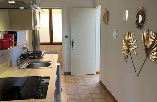 La Motte Apartment | Appartement T2 Avec Piscine Privée LA Motte EN Provence 83920