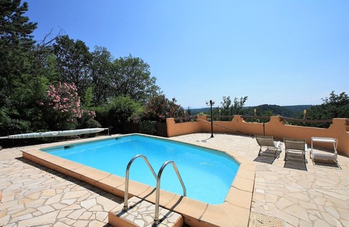 La Motte Apartment | Appartement T2 Avec Piscine Privée LA Motte EN Provence 83920