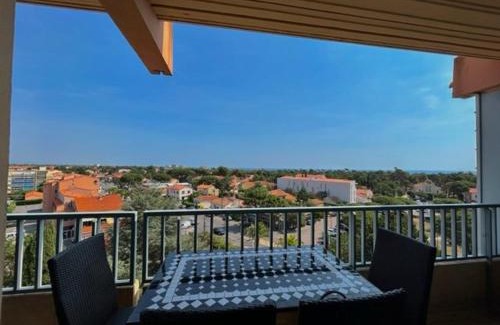 Argeles Plage Apartment | Appartement T2 cabine avec parking sécurisé à 200m de la plage - FR-1-388-178
