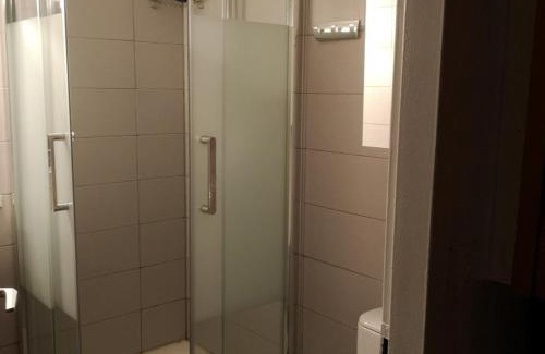 Le Barcares Apartment | Appartement T2 confortable pour 4 pers, RDC, terrasse, parc arboré, piscine, WIFI, parking gratuit - FR-1-195-4