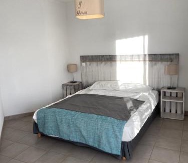 Benodet Apartment | Appartement T3 avec piscine en résidence 4 étoiles