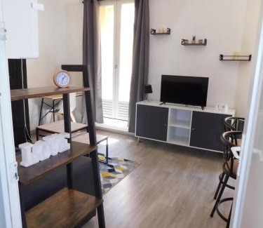 Beziers City Centre Apartment | Appartement tout équipé à 15 min des plages