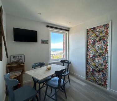 Ault Apartment | Appartement vue mer.