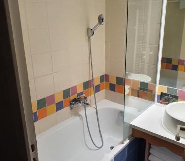 Serris Apartment | Appartements 4 à 5 personnes - Val d'Europe proche Disneyland