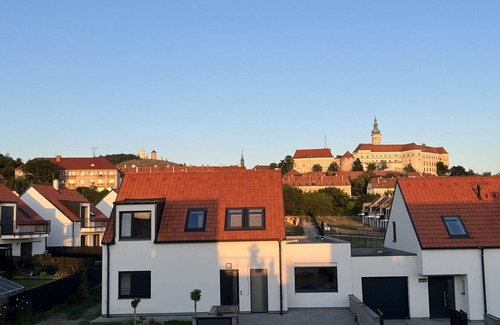 Mikulov Apartment | Appartment Mikulov gardens A2 - the view to romantic castle + gardens, NEW HOUSE