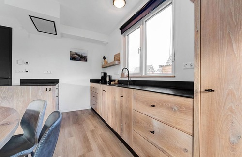 De Koog House | Appealing Holiday Home in De Koog Texel with Sauna