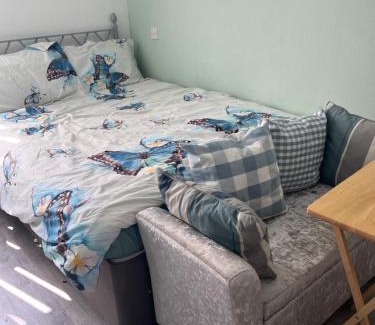 Westleigh Bed & Breakfast | Appledore Suite Accessible Unit