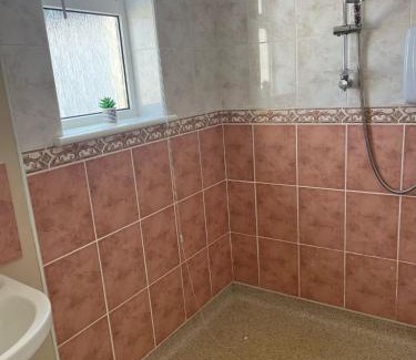Westleigh Bed & Breakfast | Appledore Suite Accessible Unit