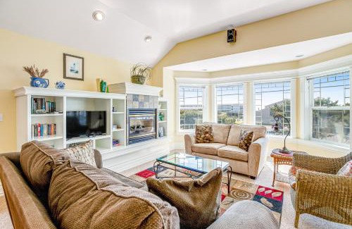 Newport House | Applegate House