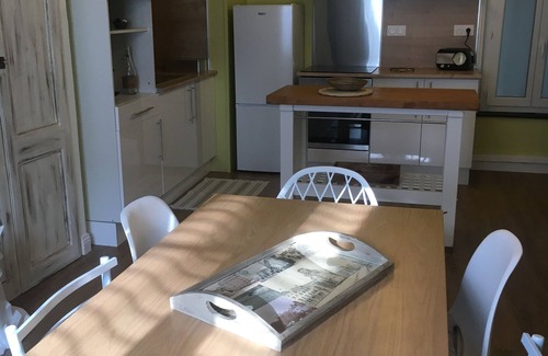 Boulogne-sur-Mer Apartment | Appt Les Remparts 6pers in old town