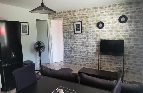 Perrigny-les-Dijon Apartment | Appt proche des vignes