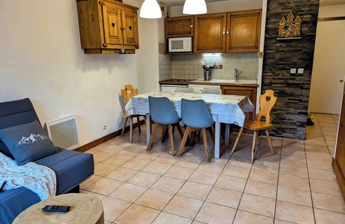 Praz-sur-Arly Apartment | Appt SUD vue Pistes 7/8 Personnes 250m Pistes Praz sur Arly