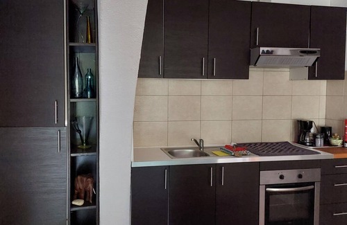 Sorede Apartment | appt3 Between sea and mountains, beautiful apartment, swimming pool, botanical garden.
