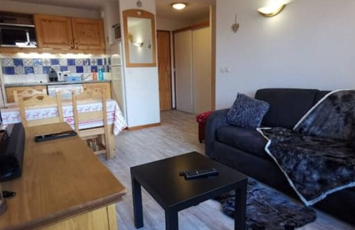 Orcieres-Merlette Apartment | Appt303. 100m pistes. T3. Covered parking. WIFI