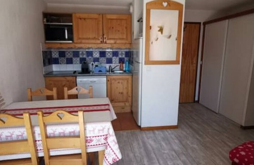 Orcieres-Merlette Apartment | Appt303. 100m pistes. T3. Covered parking. WIFI