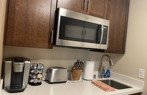 Carpinteria Apartment | Apt 17: Beautiful studio steps to the sand