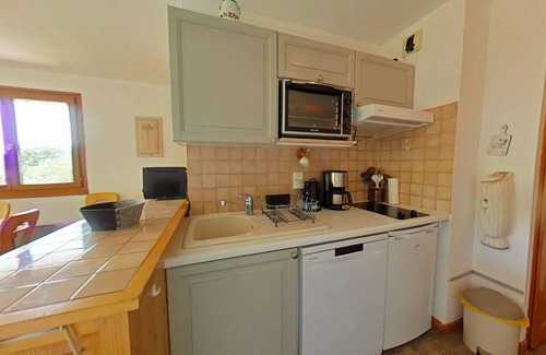 Le Grand-Bornand Apartment | Apt 2 rooms, 6 pers, near slopes, parking, pets allowed