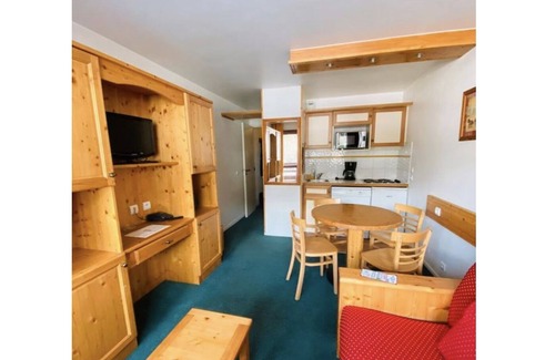 Meribel Centre Apartment | Apt au Cœur de Méribel Pour 4 Pers Parking Gratuit et Privé