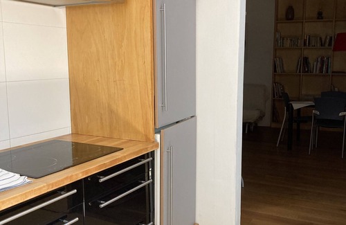 Old Town Apartment | Apt for rent in the heart of historic Pamplona, spacious, calm, modern, Wi-Fi
