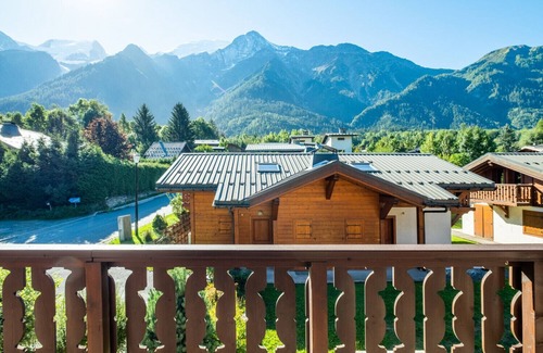 Les Houches Apartment | Apt Glacier Les Amethystes 3 bed Les Houches