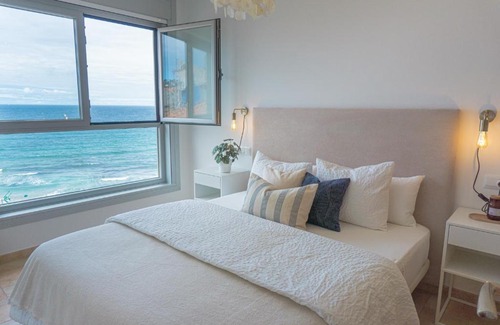 Malpica de Bergantinos Apartment | Apt ILUKA Nuevo con vistas al mar
