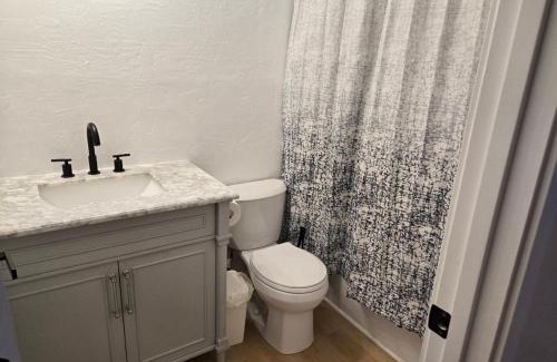 South Mountain Apartment | Apt in S PHX 10 mins to Airport