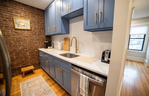 Stroudsburg Apartment | Apt in the heart of Main Street