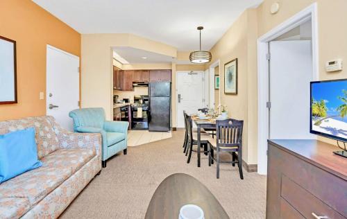 Florida Central Atlantic Coast Apartment | Apt Near Universal Studios - Pool and Hot Tub