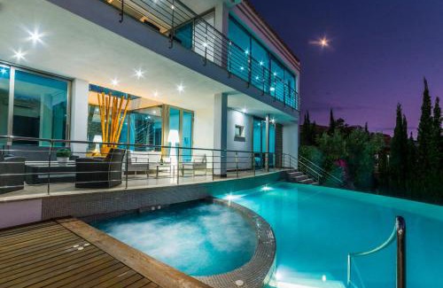 Alcudia Villa | Apt Star