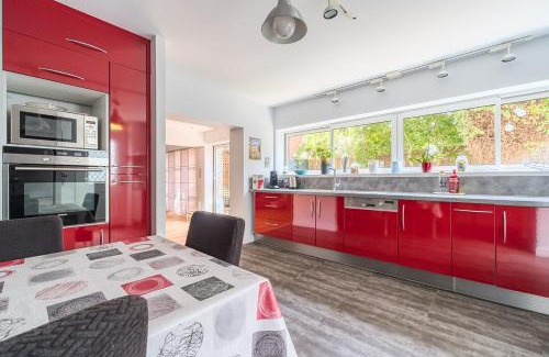 Amidonniers - Caffarelli Apartment | Apt T5 rénové avec bureau jardin et parking en centre ville