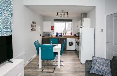 Portrush Apartment | Apt3, No 2 Antrim Gardens, Portrush with Seaview