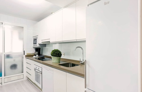 Central District Apartment | Aptment near the Cathedral. Isabel la Catolica II