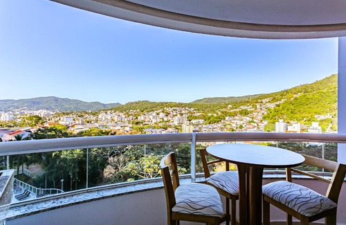 Pantanal Apartment | Apto confortável c/ sacada e vista incrível RDC107