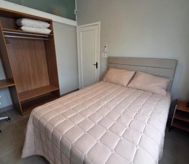 Embare Apartment | Apto moderno em frente a praia no Embare em Santos