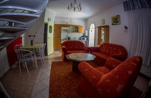 Hajduszoboszlo Apartment | Aqua Line Apartmanház