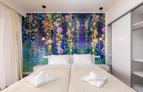 Roda Hotel | Aqua Luxury Suites by Estia