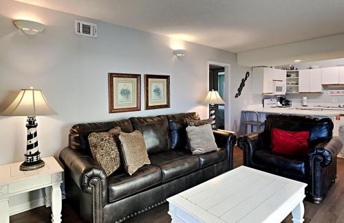 Fort Walton Beach Apartment | Aqua Villa #101