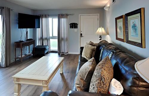 Fort Walton Beach Apartment | Aqua Villa #101