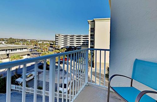Fort Walton Beach Apartment | Aqua Villa #401