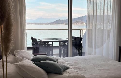 Villaggi Apartment | Aquavista Residence - Lake & Poolside Vacation Homes