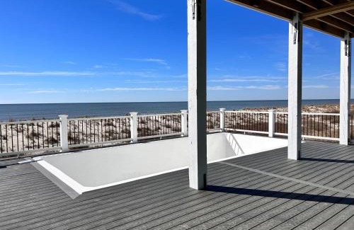 Long Beach House | Aquila West