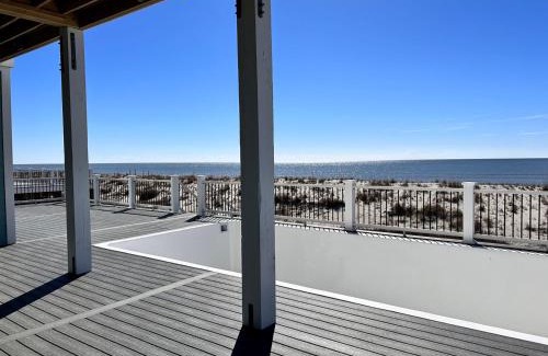 Long Beach House | Aquila West