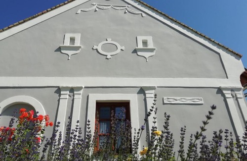 Balatonfured House | Arácsi Vendégház