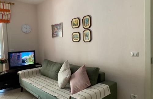 Golem Apartment | Arbi's Pool View Apartment