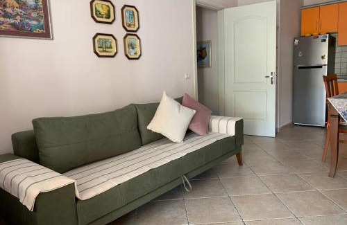 Golem Apartment | Arbi's Pool View Apartment