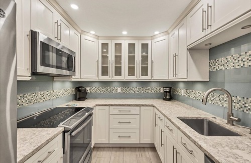 Longboat Key Condo | Arbomar 302 Gulf Front 2 BR by FVC