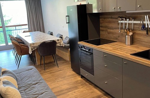 Bourg-Saint-Maurice Apartment | Arc 2000 12 Pers 3 Studios recently rennovated, Direct access to the slopes