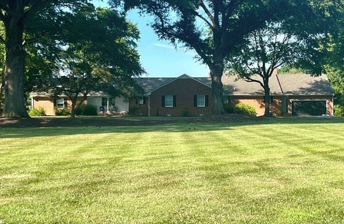 Unionville House | Arcadia Shores on the Cove.